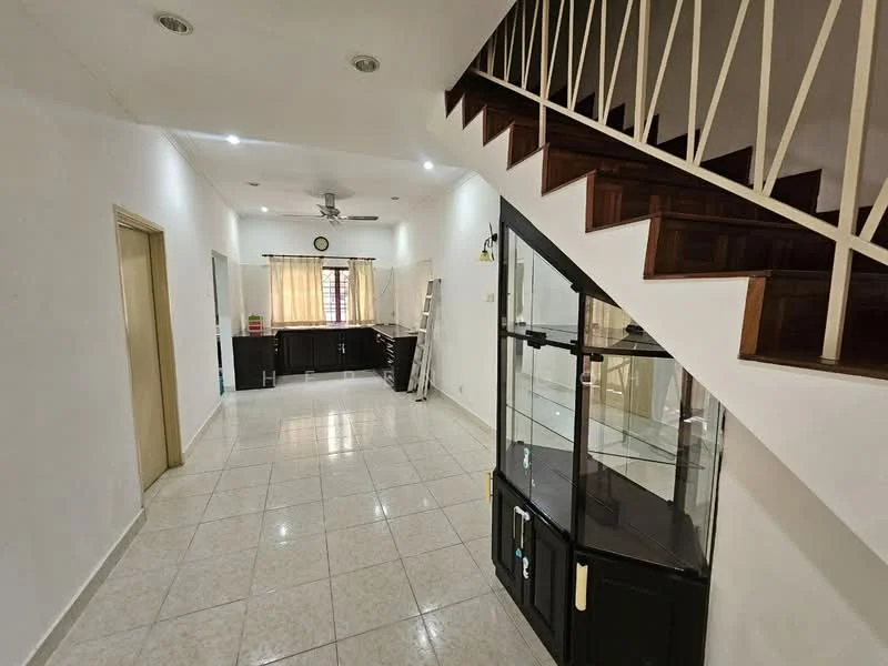 Living features: white painted walls, ceramic tile flooring, ceiling fan, recessed downlights, wooden staircase, glass display cabinet, window with sheer curtains, built-in cabinetry, open layout, neutral color palette; style: modern.