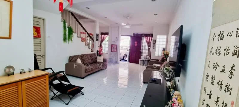 Living features: white painted walls, glossy white tile flooring, ceiling fan, sofa in beige fabric, armchair, coffee table, TV console, wall-mounted TV, decorative wall art, curtains, open layout, natural light from windows, access to outdoor area; style: modern.