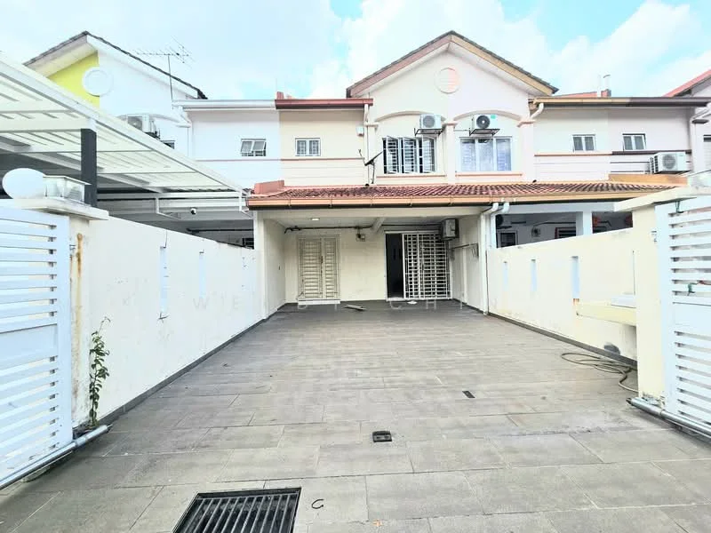 Exterior type: linked terrace house; features: paved driveway, white painted facade, covered car porch, multiple air conditioning units visible, sliding door entrance, fenced perimeter, outdoor drainage system, two-storey structure, gated entry; style: modern.