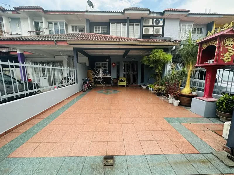 Exterior type: linked terrace house; features: tiled driveway, covered car porch, manicured garden, potted plants, decorative feature wall, outdoor seating area, bicycle parked, multiple air conditioning units, satellite dish, front entrance with awning; style: modern.