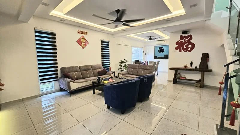 Living features: grey fabric sofa, 2-seater sofa, 4-seater sofa, coffee table, ceiling fan with light, recessed downlights, white painted walls, glossy tile flooring, decorative wall art, black window blinds, indoor plant, wooden console table; style: modern.