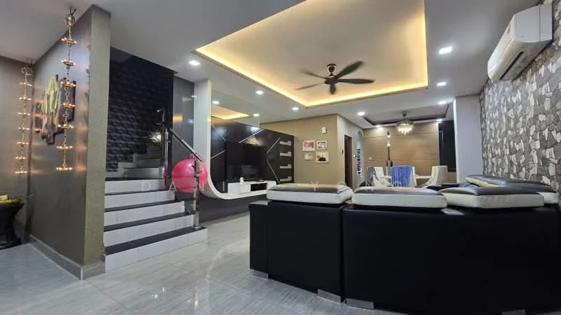 Living features: grey accent wall, recessed ceiling with LED lighting, 5-blade ceiling fan, black leather sectional sofa, marble tile flooring, decorative wall with stone cladding, wall-mounted air conditioning unit, decorative wall art, open staircase with glass railing, pendant light fixture, decorative candles, large windows with natural light; style: modern.