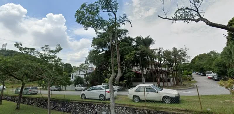 Exterior type: low-rise apartment block; features: manicured lawn, mature trees, stone-paved walkway, parking area with multiple vehicles, surrounded by greenery, two-storey building, fenced perimeter; style: modern.