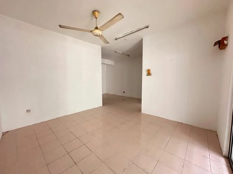 Room features: white painted walls, tile flooring in beige, ceiling fan, recessed lighting, open layout, no visible furniture, large windows, neutral decor; style: minimalist.