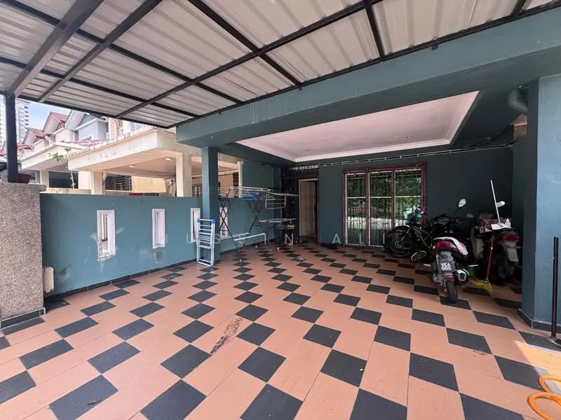 Exterior type: linked terrace house; features: covered car porch, checkerboard patterned flooring, metal roof, two parked motorcycles, laundry drying rack, exterior walls painted in blue, windows with metal grills, side wall with stone cladding; style: modern.