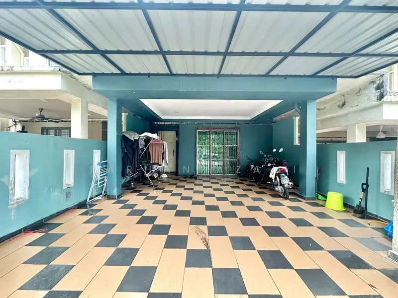 Exterior type: linked terrace house; features: covered car porch, checkerboard patterned flooring, green painted walls, metal roof, motorcycle parked, clothes drying rack, drainage system visible, outdoor cleaning equipment; style: modern.