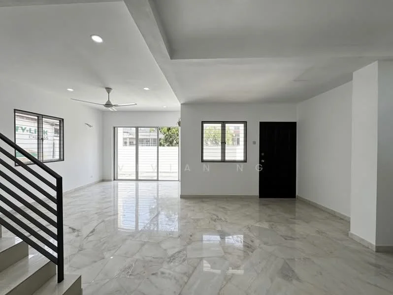 Living features: marble tile flooring, white painted walls, tray ceiling, 5-blade ceiling fan with light, floor-to-ceiling windows, black front door, natural light from windows, open layout; style: modern.