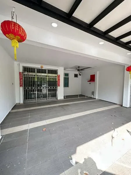 Exterior type: linked terrace house; features: open car porch, grey tiled flooring, white painted walls, black exposed beams on ceiling, ceiling fan, security grille at entrance, red lantern decorations, wall-mounted storage, large windows, manicured surroundings; style: modern.