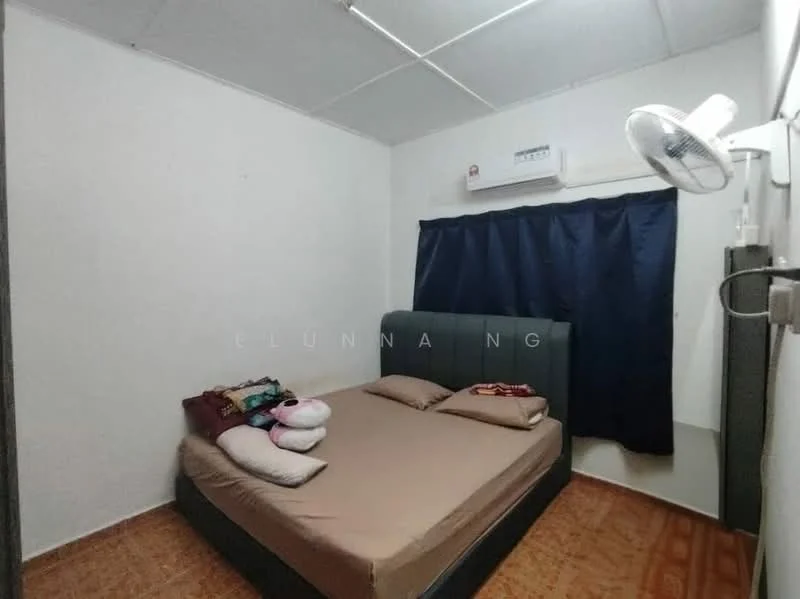 Bedroom features: queen-size bed, upholstered headboard, bedding with decorative pillows, wall-mounted fan, 1 wall-mounted split AC, dark blue curtains, white painted walls, vinyl flooring.