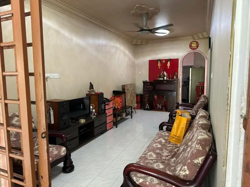 Living features: cream painted walls, white tiled flooring, 5-blade ceiling fan, 2-seater wooden sofa with floral upholstery, 3-seater wooden sofa with floral upholstery, wooden coffee table, TV console, decorative wall with red accents, wall-mounted TV, decorative items on shelves; style: traditional.