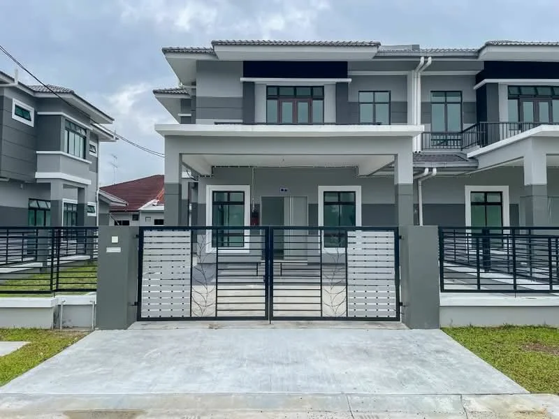 Exterior type: semi-detached house; features: grey painted facade, two-storey structure, flat roof, recessed balconies, metal gate with decorative design, concrete driveway, manicured lawn, paved walkway, large windows, front porch area; style: modern.