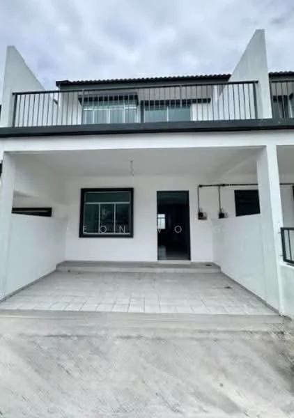 Exterior type: linked terrace house; features: white painted facade, flat roof, ground floor parking area, front porch with tiled flooring, large window with black frame, balcony with railing, minimalist design, two hanging planters; style: modern.