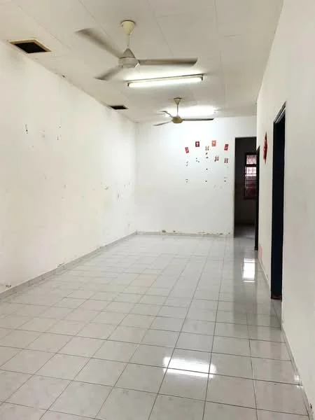 Room features: white painted walls, tile flooring, 2 ceiling fans, fluorescent ceiling lights, empty room.