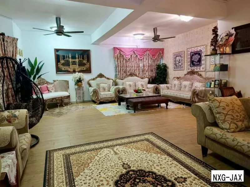 Living features: wooden flooring, 5-blade ceiling fan with light, 2-seater fabric sofa in beige, 3-seater fabric sofa in beige, armchair with floral pattern, decorative area rug with intricate pattern, wall-mounted artwork, curtains with floral pattern, potted plant, hanging chair, coffee table, wall shelves with decorative items; style: traditional.