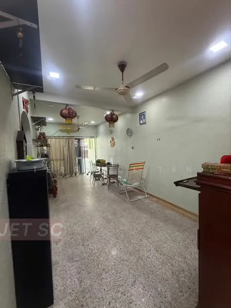 Living features: cream painted walls, polished concrete flooring, recessed downlights, 5-blade ceiling fan, sliding glass door, dining table with chairs, rocking chair, decorative wall clock, wall-mounted shelves, curtains, wall-mounted artwork; style: modern.