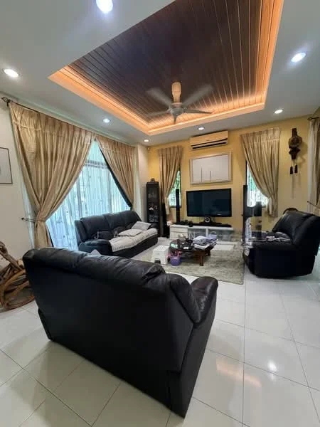 Living features: black leather 3-seater sofa, black leather 2-seater sofa, area rug, coffee table, wall-mounted TV, media console, ceiling fan with light, recessed downlights, tray ceiling with ambient lighting, floor-to-ceiling windows with sheer curtains, cream painted walls, white tiled flooring; style: modern.