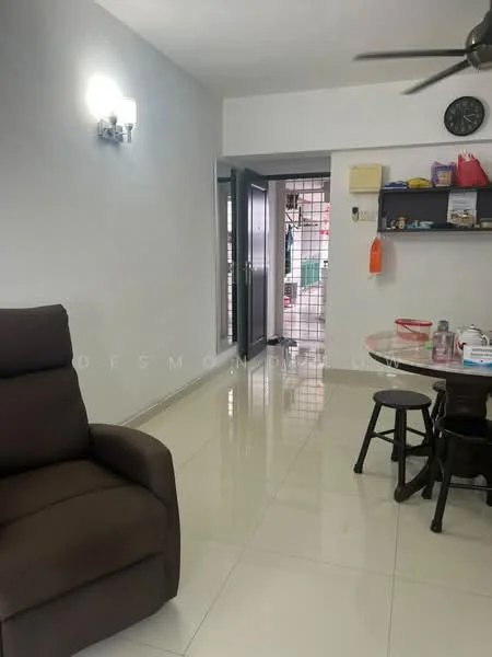 Living features: cream painted walls, glossy white tile flooring, 5-blade ceiling fan, wall-mounted light fixtures, dark brown recliner chair, round dining table, black stools, open shelving with various items; style: modern.