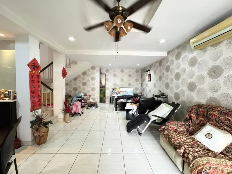 Living features: white painted walls, polished tile flooring, 5-blade ceiling fan with light, wall-mounted air conditioning unit, sofa with floral upholstery, coffee table, TV console, wall-mounted TV, decorative wall art, potted plants, dining table with chairs, open layout, decorative red banners; style: contemporary.