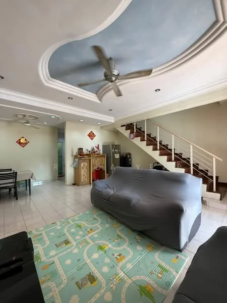 Living features: 5-blade ceiling fan with light, tray ceiling with blue paint, cream tiled flooring, large grey fabric sofa, area rug with road map pattern, wooden staircase, wall-mounted shelving unit, dining table with chairs, decorative wall art, wall-mounted light fixture; style: modern.