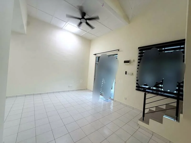 Living features: white painted walls, tile flooring, 5-blade ceiling fan, sliding glass door, window with horizontal blinds, staircase with metal railing, recessed lighting, open layout; style: modern.