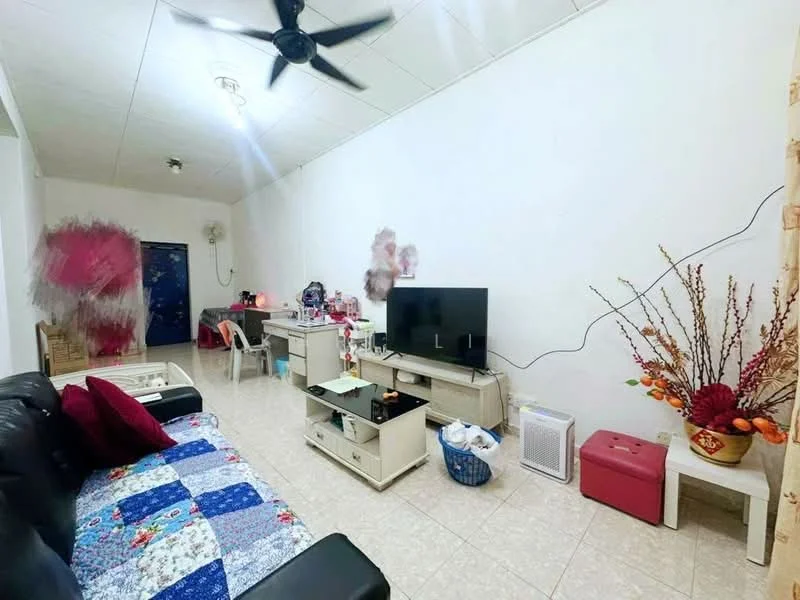 Living features: black leather sofa, blue and white patchwork throw, coffee table, TV console, wall-mounted TV, decorative vase with flowers, white painted walls, tiled flooring, ceiling fan, air conditioning unit, storage cabinets, basket for storage, pink ottoman.