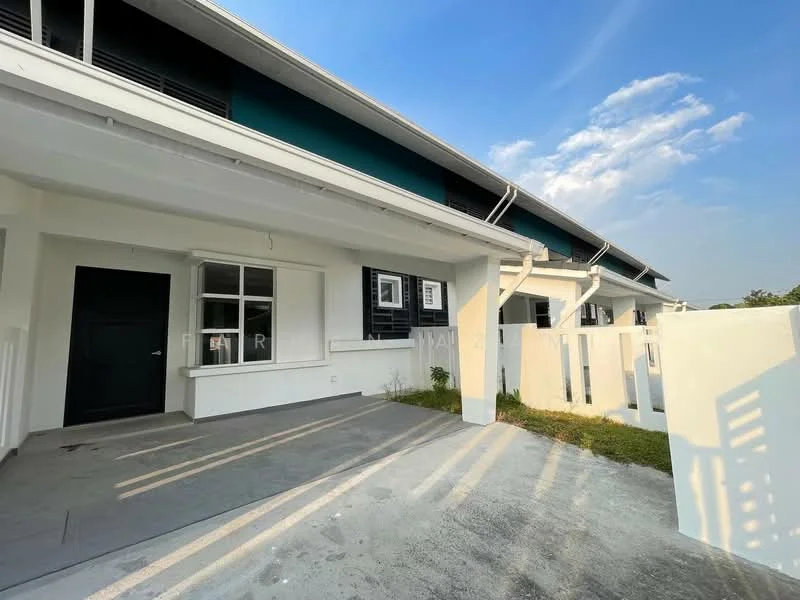 Exterior type: linked terrace house; features: white painted facade, black window frames, flat roof, concrete flooring, manicured lawn, surrounded by greenery, driveway with interlocking pavers; style: modern.