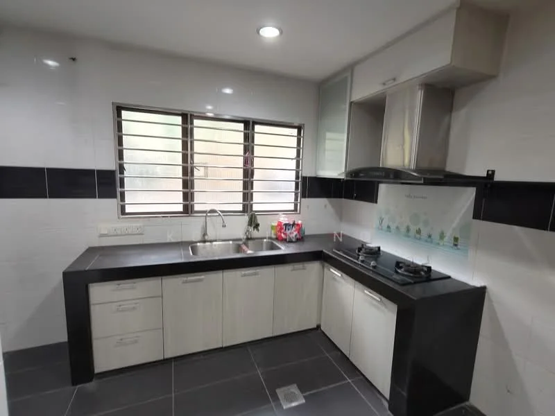 Kitchen features: black granite countertop, white cabinetry with flat-panel doors, stainless-steel range hood, two-burner gas hob, single-bowl stainless-steel sink, chrome pull-down faucet, tile backsplash, grey ceramic tile flooring, window with horizontal slats, recessed downlights; style: modern.