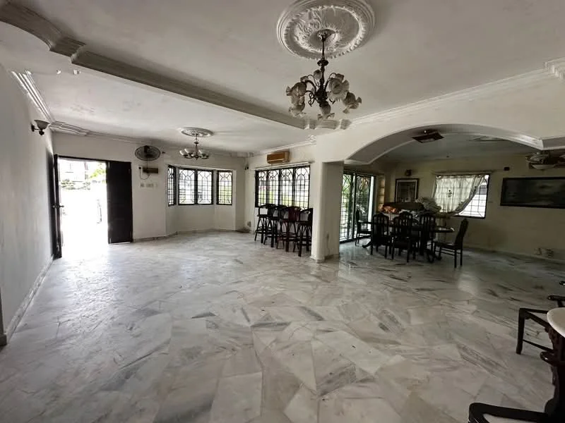 Living features: marble flooring, white painted walls, crown moulding, chandelier, 5-blade ceiling fan, floor-to-ceiling windows, double-door entrance, arched ceiling, open layout; style: traditional. Dining features: dining table with chairs, floor-to-ceiling windows, white painted walls, marble flooring; style: traditional.