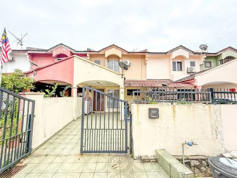 Taman Sri Indah Balakong, Balakong, Cheras — view 1 of 5 — for Sale