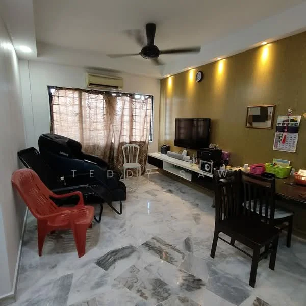 Living features: marble flooring, white painted walls, exposed ceiling with recessed lighting, 5-blade ceiling fan, large window with sheer curtains, black leather recliner chair, plastic red chair, wooden dining chair, TV console, wall-mounted TV, decorative wall clock, small table with items; style: modern.