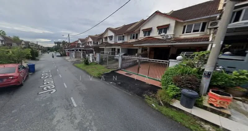 Exterior type: linked terrace house; features: two-storey linked terrace houses, red brick facade, white painted railings, driveway with interlocking pavers, manicured lawn, street view with parked cars, sidewalk with street lighting, front porches, visible air conditioning units; style: modern.