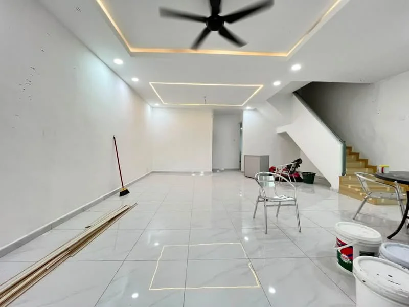 Living features: white painted walls, glossy marble tile flooring, recessed downlights, 5-blade ceiling fan, staircase leading to upper floor, open layout, large empty space, clean and minimal decor; style: modern.