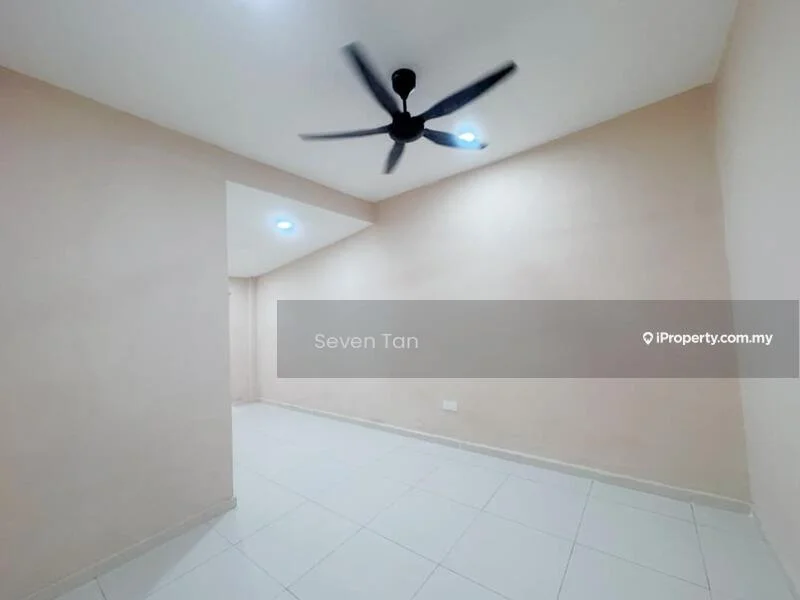 Room features: white painted walls, plain ceiling, recessed downlights, 5-blade ceiling fan, white tile flooring; style: modern.