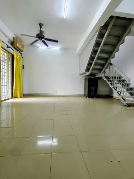Living features: cream tiled flooring, white painted walls, ceiling fan, large windows with yellow curtains, staircase leading to upper level, recessed lighting, air conditioning unit, open layout; style: modern.