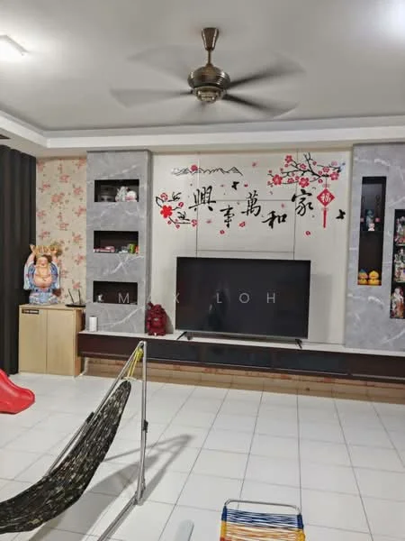 Living features: white tiled flooring, grey feature wall with decorative artwork, black accent wall with floral pattern, built-in TV console, wall-mounted flat-screen TV, ceiling fan with light, decorative figurines on shelves, wooden storage cabinet, hammock chair, red slide, decorative wall art with Chinese characters; style: modern.