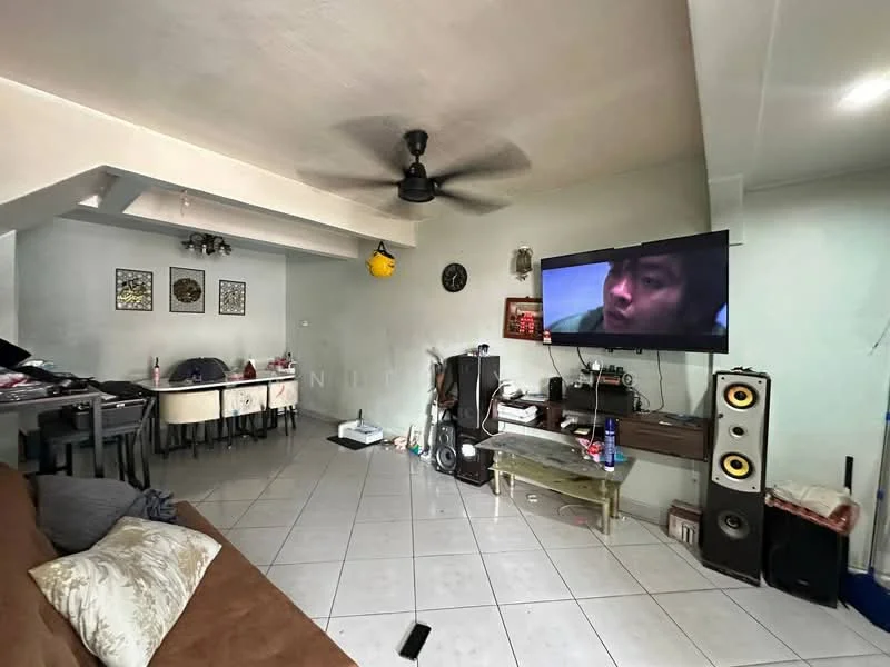 Living features: 3-seater fabric sofa in brown, ceiling fan, wall-mounted TV, TV console, freestanding speaker system, white tiled flooring, decorative wall art, dining table with chairs, light fixture, decorative clock; style: modern.