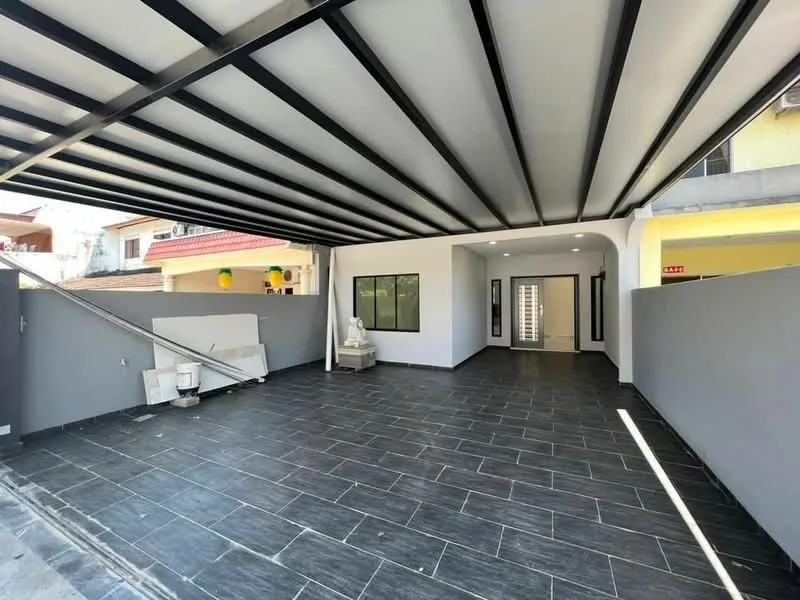 Exterior type: car porch; features: covered car porch with metal roofing, grey tiled flooring, white painted walls, large windows, modern design, open space, decorative feature wall, sliding glass door, interior lighting, exposed beams; style: modern.