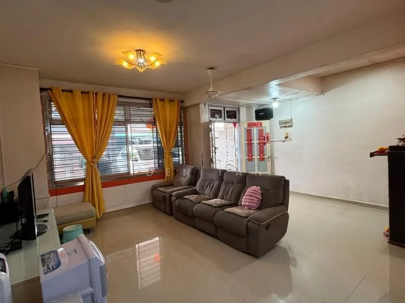 Living features: 3-seater fabric sofa in grey, ceiling light fixture, large windows with sheer curtains, white painted walls, cream tiled flooring, wall-mounted TV, TV console, decorative wall unit, air conditioning unit, decorative cushions, window with view to the outside, curtains in yellow, wall clock; style: modern.
