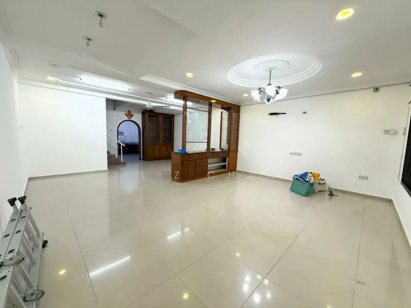 Living features: white painted walls, polished ceramic tile flooring, tray ceiling with recessed lighting, ceiling fan with light, built-in wooden cabinet, large windows for natural light, open layout, neutral color scheme; style: modern.