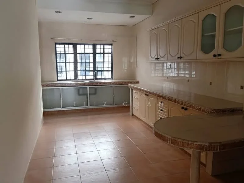 Kitchen features: cream cabinetry with glass-front upper cabinets, granite countertop, single-bowl stainless-steel sink, chrome pull-down faucet, tile backsplash, ceramic tile flooring, large window for natural light, kitchen island with countertop, built-in oven, space for refrigerator; style: traditional.