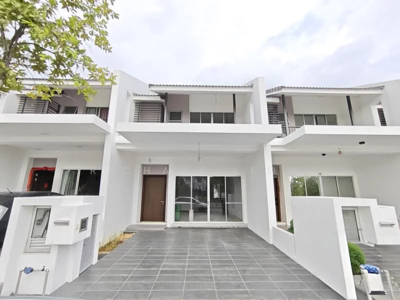 Exterior type: linked terrace house; features: white painted facade, flat roof, grey tiled flooring, manicured lawn, front porch, multiple entrances, large windows, modern design, surrounded by greenery; style: modern.
