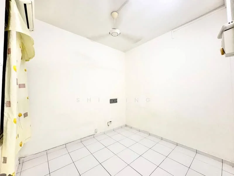 Room features: white painted walls, white tiled flooring, ceiling fan, 1 wall-mounted split AC, curtains with polka dot pattern.