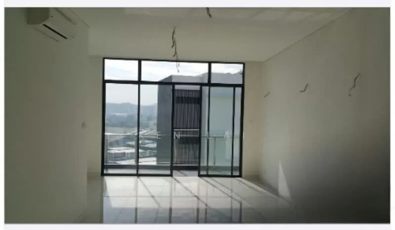 Room features: floor-to-ceiling windows, sliding glass door, white painted walls, marble tile flooring, 1 wall-mounted split AC, balcony view, natural light from large windows, minimalist decor; style: modern; view: city.