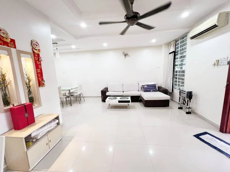 Living features: white painted walls, polished tile flooring, tray ceiling, 5-blade ceiling fan with light, sofa in light grey fabric, sectional sofa in dark brown, coffee table with glass top, TV console, wall-mounted TV, dining table for four, large windows with sheer curtains, air conditioning unit; style: modern.