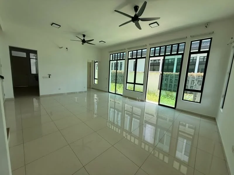 Living features: glossy ceramic tile flooring, white painted walls, tray ceiling, 3-blade ceiling fan, floor-to-ceiling windows, sliding glass door, green garden view, natural light flooding in; style: modern; view: garden.