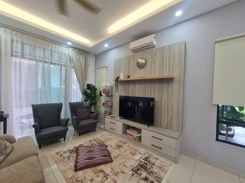Living features: light grey walls, white ceiling with recessed lighting, 5-blade ceiling fan, cream-colored sofa, 2 grey armchairs, wooden TV console with storage, wall-mounted TV, decorative shelving unit, area rug with geometric pattern, large windows with sheer curtains, tile flooring; style: modern.