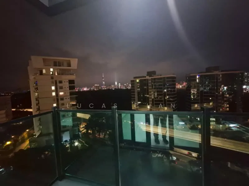 Room view: city.