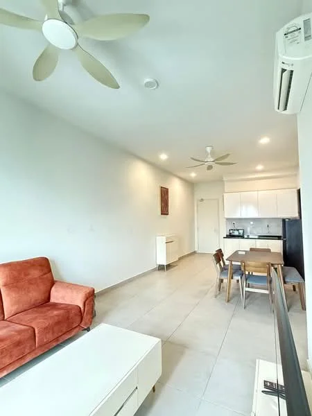 Living features: 3-seater fabric sofa in orange, coffee table, TV console, wall-mounted TV, 2-blade ceiling fan, recessed LED downlights, white painted walls, tile flooring, air conditioning unit, dining table with 4 chairs, kitchen cabinetry, kitchen countertop; style: modern.