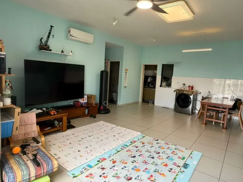 Living features: light blue painted walls, white tiled flooring, 5-blade ceiling fan with light, wall-mounted TV, wooden shelving unit, large area rug with colorful patterns, sofa, dining table with chairs, laundry area with front-load washing machine, air conditioning unit, decorative items on shelves; style: modern.