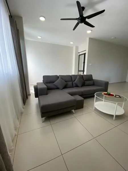 Living features: 3-seater fabric sofa in grey, coffee table with round top, white ceramic floor tiles, 5-blade ceiling fan with light, large windows with sheer curtains, neutral painted walls, recessed ceiling lights, corner accent table; style: modern.